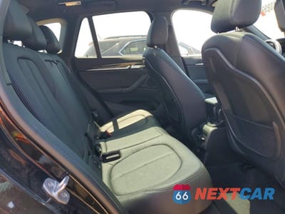 Zdjęcie 11 z 13 samochodu: 2016 BMW X1 XDRIVE28I VIN:WBXHT3C39G5E51769 - miniatura