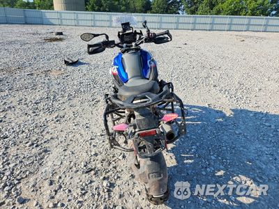 Czwarte zdjęcie samochodu z boku: 2025 BMW R 1300 GS VIN:WB10M2300S6L23201 - miniatura