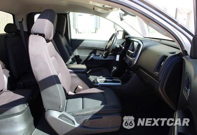 Piąte zdjęcie samochodu w środku: 2017 CHEVROLET COLORADO LT VIN:1GCHTCENXH1238573 - miniatura