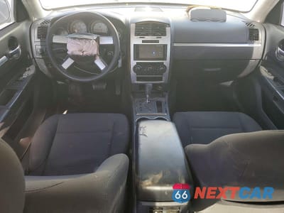 Zdjęcie 8 z 14 samochodu: 2010 DODGE CHARGER SXT VIN:2B3CA3CV2AH125101 - miniatura