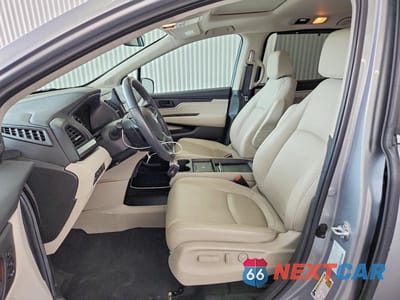 Zdjęcie 7 z 13 samochodu: 2025 HONDA ODYSSEY EXL VIN:5FNRL6H60SB080270 - miniatura
