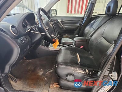 Zdjęcie 7 z 13 samochodu: 2004 TOYOTA RAV4 BASE VIN:JTEHD20V640037098 - miniatura