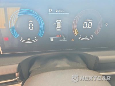 Zdjęcie 9 z 13 samochodu: 2025 HYUNDAI TUCSON SEL VIN:5NMJB3DE1SH509118 - miniatura