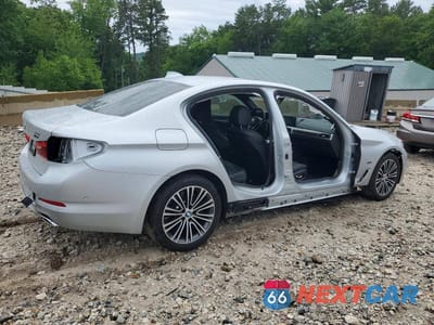 Trzecie zdjęcie samochodu z tyłu: 2020 BMW 540 XI VIN:WBAJS3C00LWW68620 - miniatura