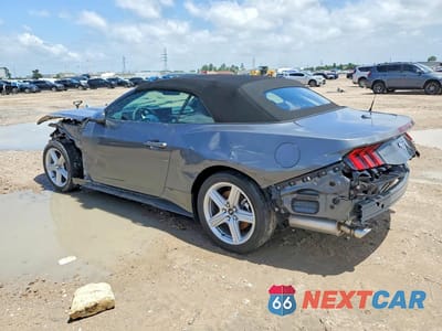 Drugie zdjęcie samochodu z przodu: 2026 FORD MUSTANG VIN:1FAGP8UHXT5118482 - miniatura