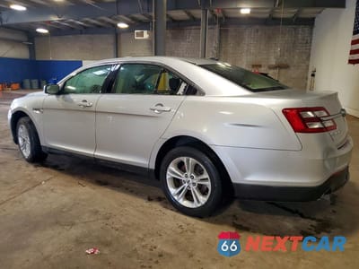 Drugie zdjęcie samochodu z przodu: 2016 FORD TAURUS SE VIN:1FAHP2D83GG105679 - miniatura