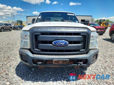 Piąte zdjęcie samochodu w środku: 2016 FORD F250 SUPER DUTY VIN:1FT7W2B61GED33041 - miniatura