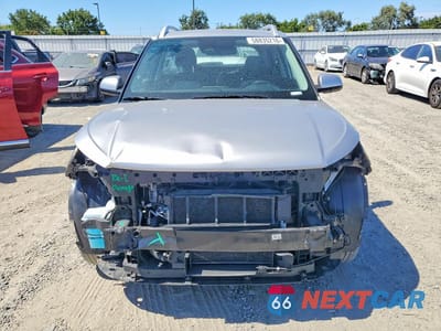 Piąte zdjęcie samochodu w środku: 2025 HYUNDAI VENUE SEL VIN:KMHRC8A3XSU382518 - miniatura