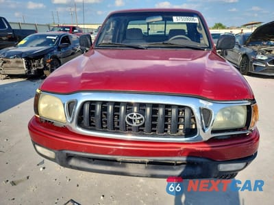 Piąte zdjęcie samochodu w środku: 2002 TOYOTA TACOMA XTRACAB VIN:5TEWN72N22Z897905 - miniatura