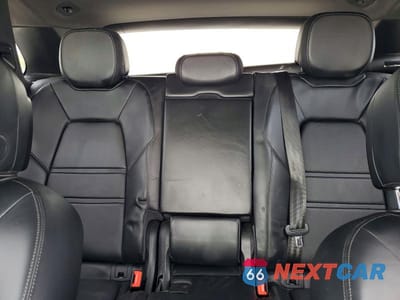 Zdjęcie 10 z 13 samochodu: 2019 PORSCHE CAYENNE VIN:WP1AA2AY8KDA07032 - miniatura