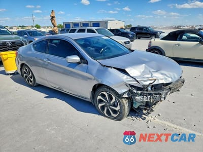 Czwarte zdjęcie samochodu z boku: 2017 HONDA ACCORD LX-S VIN:1HGCT1B35HA004201 - miniatura