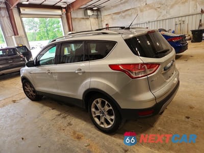 Drugie zdjęcie samochodu z przodu: 2015 FORD ESCAPE TITANIUM VIN:1FMCU9J99FUC64351 - miniatura