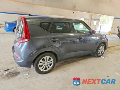 Trzecie zdjęcie samochodu z tyłu: 2020 KIA SOUL LX VIN:KNDJ23AU0L7072099 - miniatura