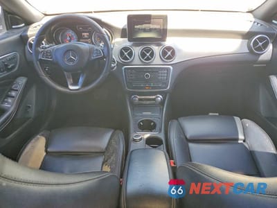 Zdjęcie 8 z 12 samochodu: 2016 MERCEDES-BENZ CLA 250 VIN:WDDSJ4EB9GN331170 - miniatura