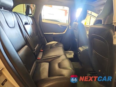 Zdjęcie 11 z 13 samochodu: 2017 VOLVO XC60 T5 INSCRIPTION VIN:YV440MRU7H2009340 - miniatura