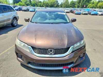 Piąte zdjęcie samochodu w środku: 2013 HONDA ACCORD EXL VIN:1HGCT1B83DA007331 - miniatura