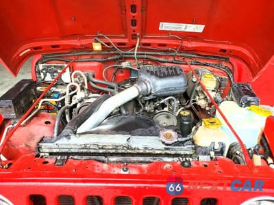 Zdjęcie 11 z 12 samochodu: 2000 JEEP WRANGLER / TJ SE VIN:1J4FA29P6YP735131 - miniatura