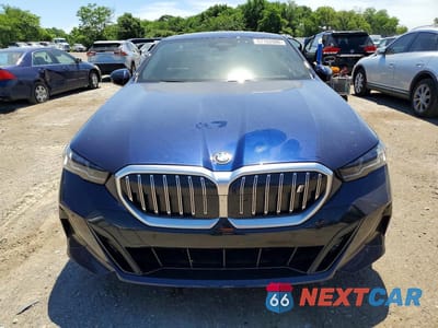 Piąte zdjęcie samochodu w środku: 2026 BMW I5 XDRIVE 40 VIN:WBY33HG0XTCV93246 - miniatura