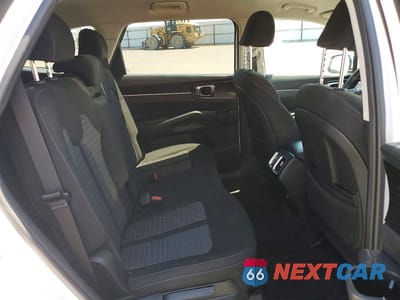 Zdjęcie 11 z 14 samochodu: 2021 KIA SORENTO LX VIN:5XYRG4LC8MG005110 - miniatura