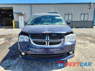 Piąte zdjęcie samochodu w środku: 2015 DODGE GRAND CARAVAN SXT VIN:2C4RDGCG3FR651604 - miniatura