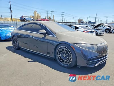 Czwarte zdjęcie samochodu z boku: 2024 MERCEDES-BENZ EQS SEDAN 580 4MATIC VIN:W1KCG4EB1RA046105 - miniatura