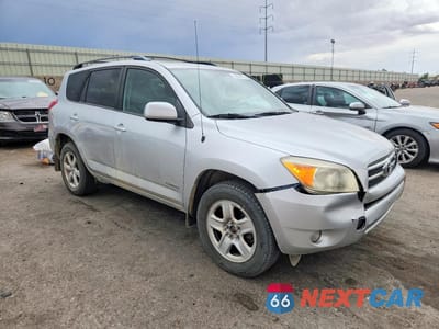 Czwarte zdjęcie samochodu z boku: 2006 TOYOTA RAV4 LIMITED VIN:JTMZK31V865004273 - miniatura