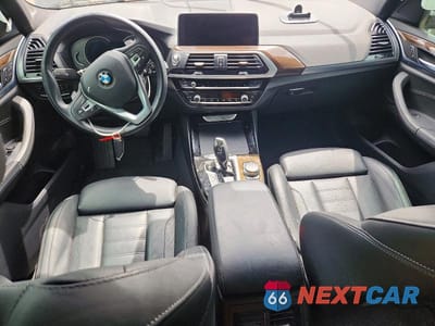 Zdjęcie 8 z 13 samochodu: 2018 BMW X3 XDRIVE30I VIN:5UXTR9C59JLD57998 - miniatura