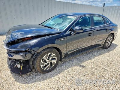2026 HYUNDAI SONATA HYBRID BLUE KMHL24JJ6TA157922 - główne zdjęcie licytacji z USA - miniatura