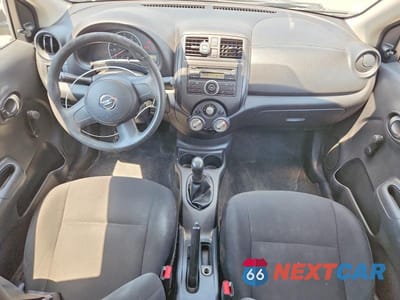 Zdjęcie 8 z 12 samochodu: 2012 NISSAN VERSA S/SV/SL VIN:3N1CN7APXCL868276 - miniatura