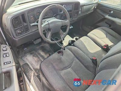 Zdjęcie 8 z 12 samochodu: 2004 GMC NEW SIERRA K1500 VIN:1GTEK14X14Z229821 - miniatura