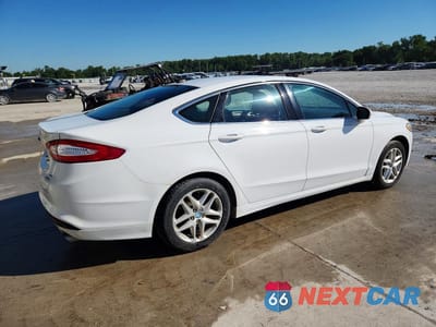Trzecie zdjęcie samochodu z tyłu: 2013 FORD FUSION SE VIN:3FA6P0HR4DR183925 - miniatura