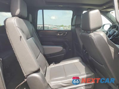 Zdjęcie 11 z 13 samochodu: 2023 CHEVROLET SUBURBAN C1500 LT VIN:1GNSCCKD7PR101468 - miniatura