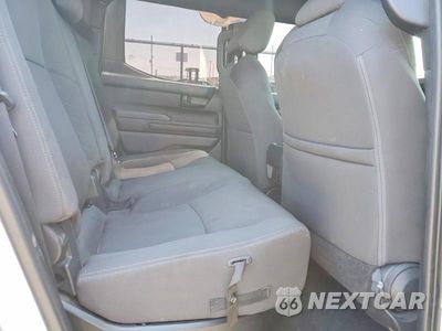 Zdjęcie 9 z 11 samochodu: 2025 TOYOTA TACOMA SR VIN:3TYKD5HN8ST028093 - miniatura