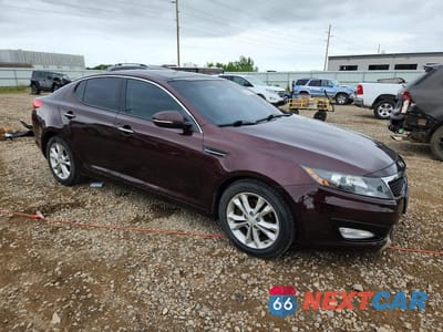 Czwarte zdjęcie samochodu z boku: 2012 KIA OPTIMA EX VIN:5XXGN4A77CG024303 - miniatura