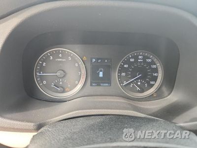Zdjęcie 9 z 13 samochodu: 2017 HYUNDAI TUCSON SPORT VIN:KM8J33A25HU274694 - miniatura