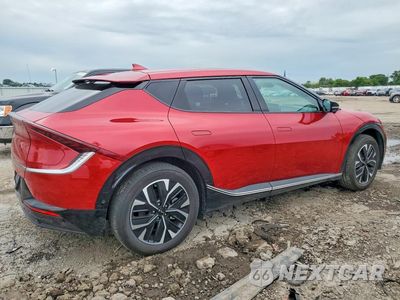 Trzecie zdjęcie samochodu z tyłu: 2022 KIA EV6 WIND VIN:KNDC3DLC4N5039251 - miniatura