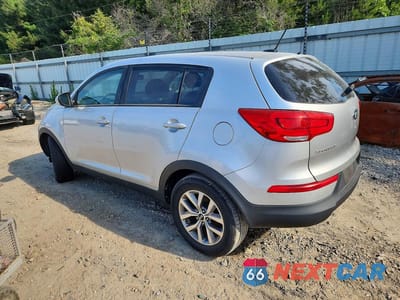 Drugie zdjęcie samochodu z przodu: 2016 KIA SPORTAGE LX VIN:KNDPB3AC3G7835157 - miniatura