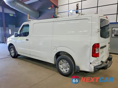 Drugie zdjęcie samochodu z przodu: 2015 NISSAN NV 2500 HD SV VIN:1N6BF0KYXFN806284 - miniatura