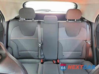 Zdjęcie 10 z 13 samochodu: 2026 KIA NIRO LX VIN:KNDCP3LE8T5328257 - miniatura