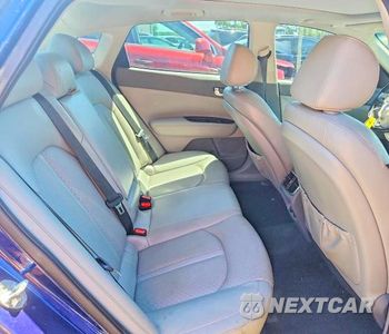 Zdjęcie 10 z 13 samochodu: 2016 KIA OPTIMA EX VIN:5XXGU4L37GG006581 - miniatura