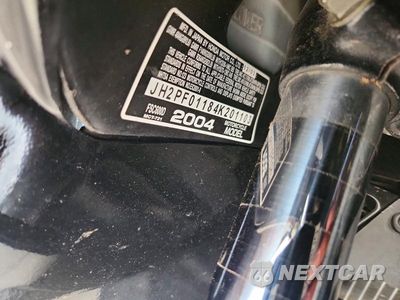 Zdjęcie 9 z 9 samochodu: 2004 HONDA FSC600 D VIN:JH2PF01184K201103 - miniatura