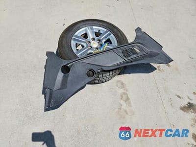 Zdjęcie 12 z 13 samochodu: 2011 CHEVROLET TRAVERSE LT VIN:1GNKRGED8BJ279849 - miniatura