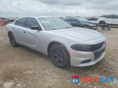 Czwarte zdjęcie samochodu z boku: 2017 DODGE CHARGER POLICE VIN:2C3CDXAG0HH650822 - miniatura
