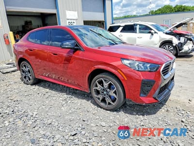 Czwarte zdjęcie samochodu z boku: 2025 BMW X2 M35I VIN:WBX83GM04S5220263 - miniatura