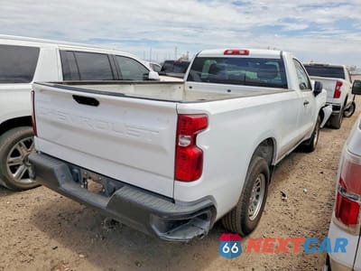 Trzecie zdjęcie samochodu z tyłu: 2019 CHEVROLET SILVERADO C1500 VIN:3GCNWAEH1KG310908 - miniatura