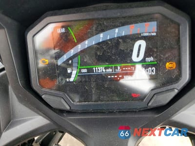 Zdjęcie 7 z 9 samochodu: 2022 KAWASAKI EX650 M VIN:ML5EXEM18NDA65287 - miniatura