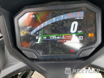 Zdjęcie 7 z 9 samochodu: 2022 KAWASAKI EX650 M VIN:ML5EXEM18NDA65287 - miniatura