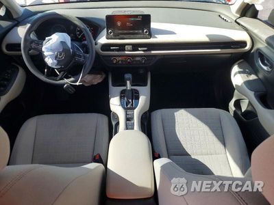 Zdjęcie 8 z 12 samochodu: 2024 HONDA HR-V LX VIN:3CZRZ1H32RM737142 - miniatura