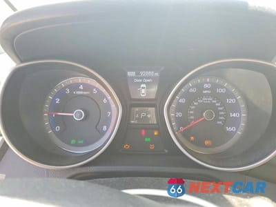 Zdjęcie 9 z 13 samochodu: 2013 HYUNDAI ELANTRA GT BASE VIN:KMHD35LE2DU103749 - miniatura
