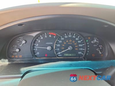 Zdjęcie 9 z 13 samochodu: 2005 TOYOTA SEQUOIA LIMITED VIN:5TDBT48A45S252164 - miniatura